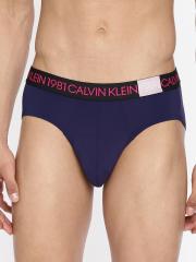 Calvin Klein Underwear Men Navy Blue Solid Briefs NB20945VZ