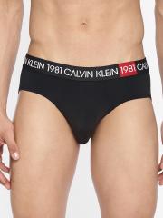 Calvin Klein Underwear Men Black Solid Briefs NB2094001