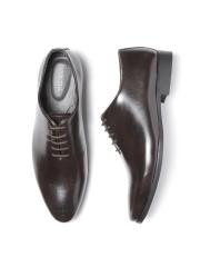 INVICTUS Men Burgundy Solid Formal Oxfords with Perforated Detail