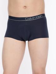 Calvin Klein Underwear Men Navy Blue Solid Trunks NB17328SB