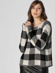 Vero Moda Women White & Black Checked Sweater