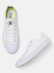 Kook N Keech Men White Sneakers