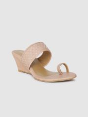 Inc 5 Women Pink Textured Wedges