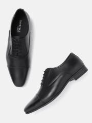 INVICTUS Men Black Solid Formal Oxfords