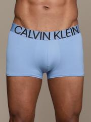 Calvin Klein Underwear Men Blue Solid Trunks NB1702BYA