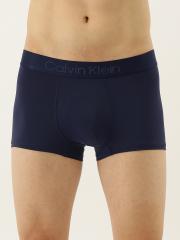 Calvin Klein Underwear Men Navy Blue Solid Trunks NB19298SB