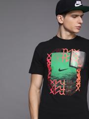 Nike Men Black SNKR CLTR 5 Printed Round Neck T-shirt