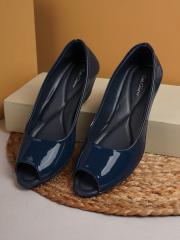 Get Glamr Women Navy Blue Solid Wedges