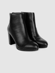 FOREVER 21 Women Black Solid Heeled Boots