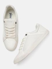 Roadster Men White Solid Sneakers