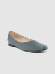 DressBerry Women Navy Blue Solid Ballerinas