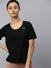 Nike Women Black Solid Top