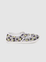 Kook N Keech Women Black & White Printed Sneakers