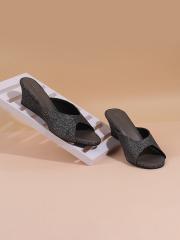 Mochi Women Grey Solid Heels