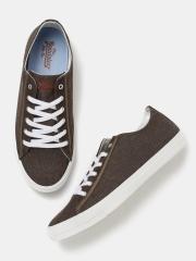 Roadster Men Brown Sneakers