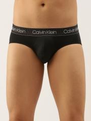 Calvin Klein Underwear Men Black Solid Briefs NB2752UB1