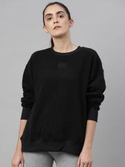 Nike Women Black Solid Top