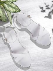 Metro Women White Solid Sandals