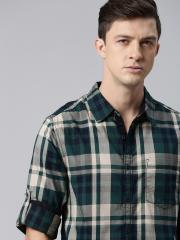 Roadster Men Green Checked Casual Shirt