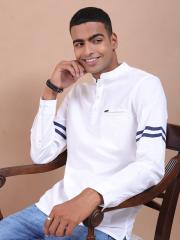 The Indian Garage Co Men White Solid Kurta with stripe detail