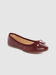 Carlton London Women Burgundy Snakeskin Textured Ballerinas with Bows Detail