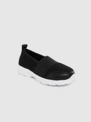 YK Girls Black Woven Design Slip-On Sneakers