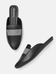 DressBerry Women Black Solid Mules