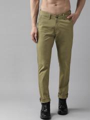 Roadster Men Olive Green Solid Chinos