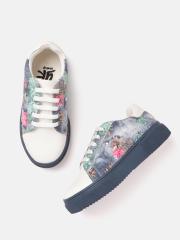 YK Girls White & Blue Floral Printed Sneakers