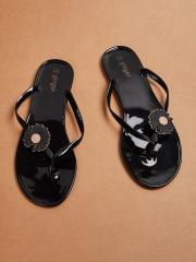 Ginger by Lifestyle Women Black Thong Flip-Flops