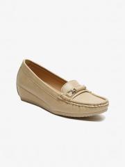 Flat n Heels Women Beige Loafers