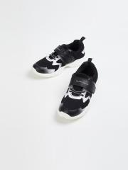 Fame Forever by Lifestyle Boys Black Colourblocked Sneakers