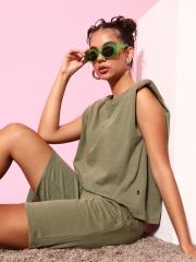 Roadster Women Olive Solid T-Shirt with Shorts