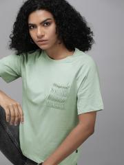 The Roadster Lifestyle Co Women Green Solid T-shirt