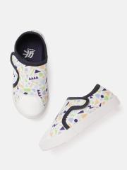 YK Girls White & Blue Printed Sneakers