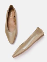 DressBerry Women Gold-Toned Solid Ballerinas