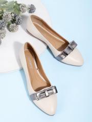 DressBerry Women Off-White Solid Ballerinas with Bows