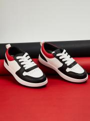 Fame Forever by Lifestyle Boys Black Colourblocked Sneakers