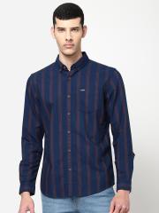 Wrangler Men Blue Striped Casual Shirt