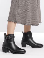 Roadster Women Black Solid Heeled Boots