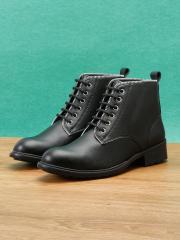 Roadster Women Black Solid Boots