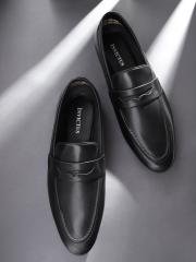 INVICTUS Men Black Semiformal Slip-Ons