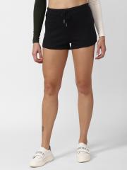 FOREVER 21 Women Black Solid Shorts