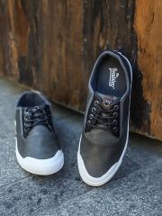 Roadster Men Charcoal Grey Sneakers