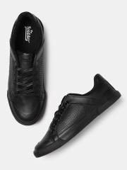 Roadster Men Black Sneakers