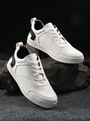 Mast & Harbour Men White And Black Colourblocked Sneakers