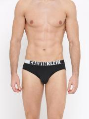 Calvin Klein Underwear  Men Black Solid Briefs NU8649001