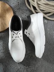 The Roadster Lifestyle Co. Men White Lightweight Casual Sneakers