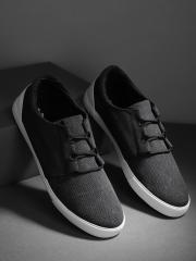 Roadster Men Black Sneakers