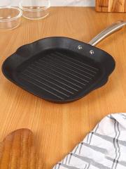 Femora Black Cast Iron Cookware